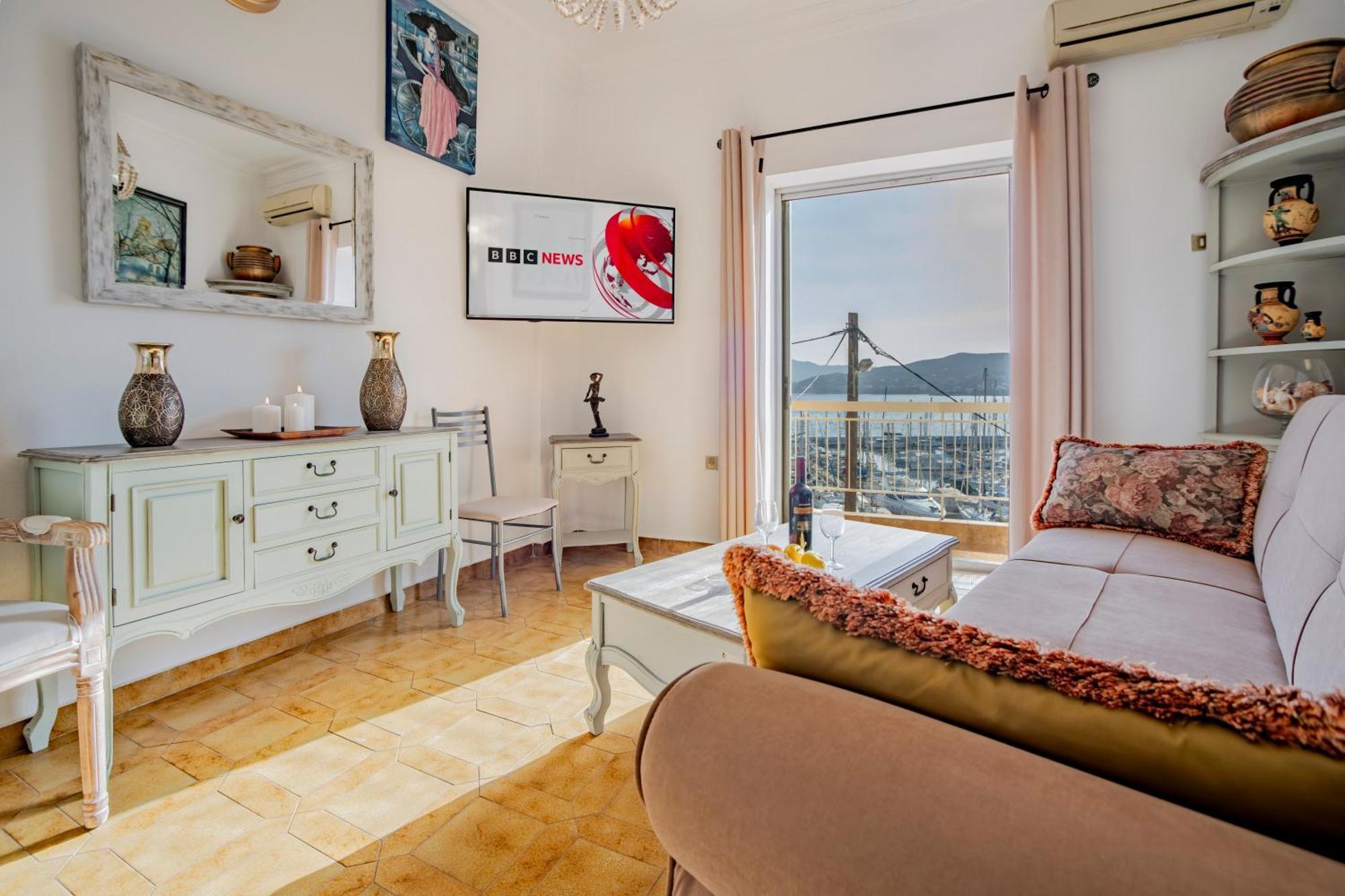 Jelena Apartments By The Sea アイオス・ニコラオス エクステリア 写真